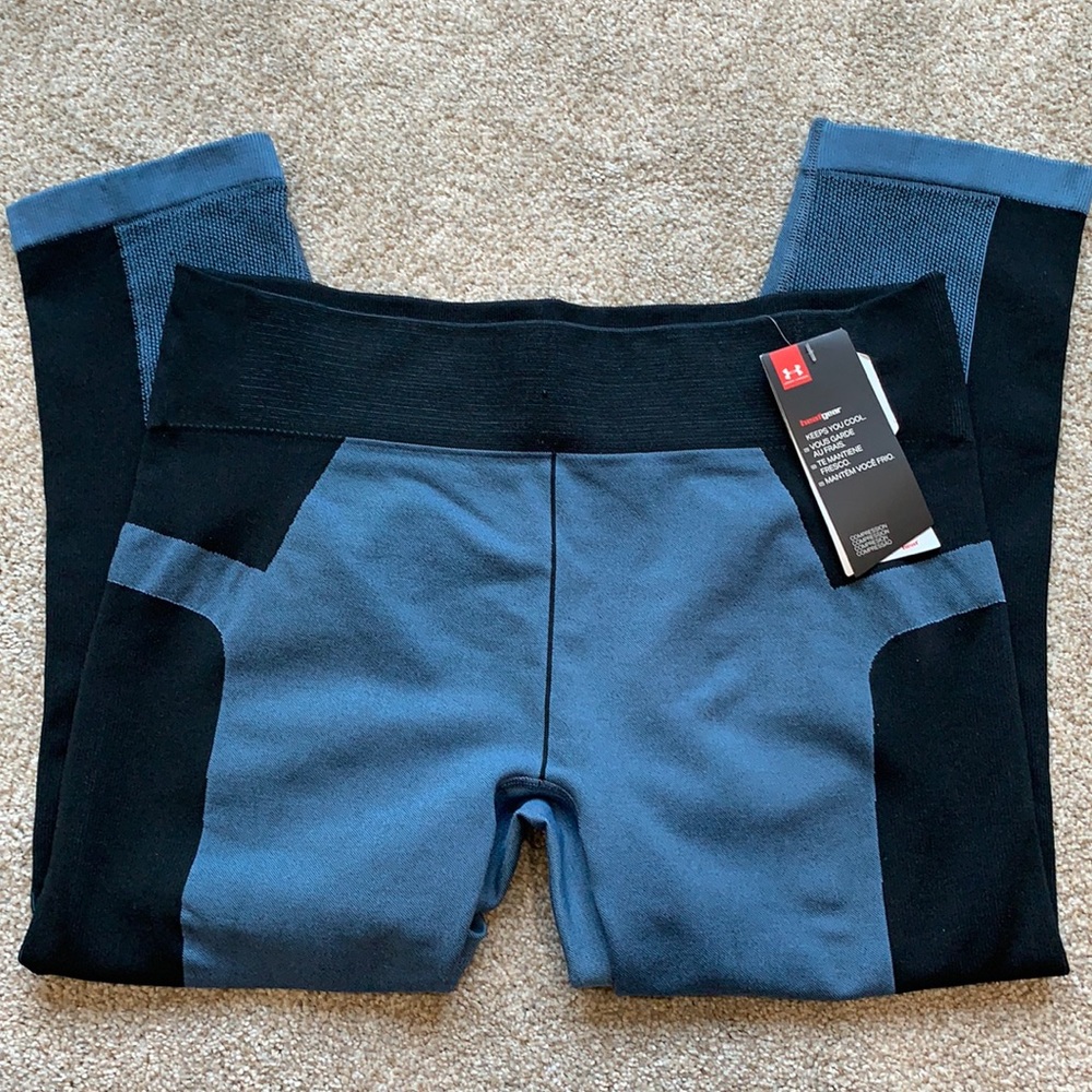Under Armour Cropped Compression Leggings